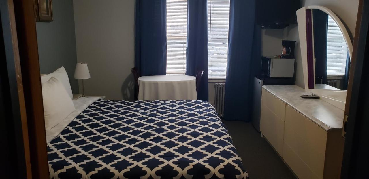 Jones Beach Hotel Wantagh Extérieur photo