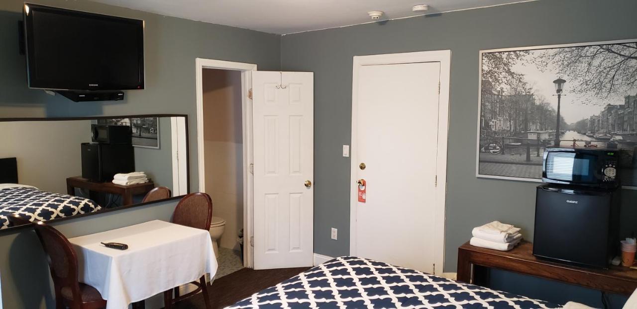 Jones Beach Hotel Wantagh Extérieur photo